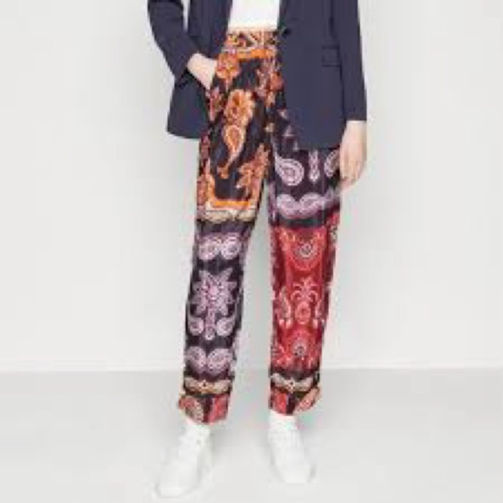 FARM Rio Vibrant Paisley Wide Leg Pants
